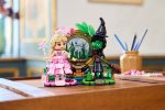 Elphaba & Glinda Figures - Image 9