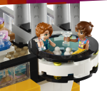 Andrea's Modern Mansion - Image 9